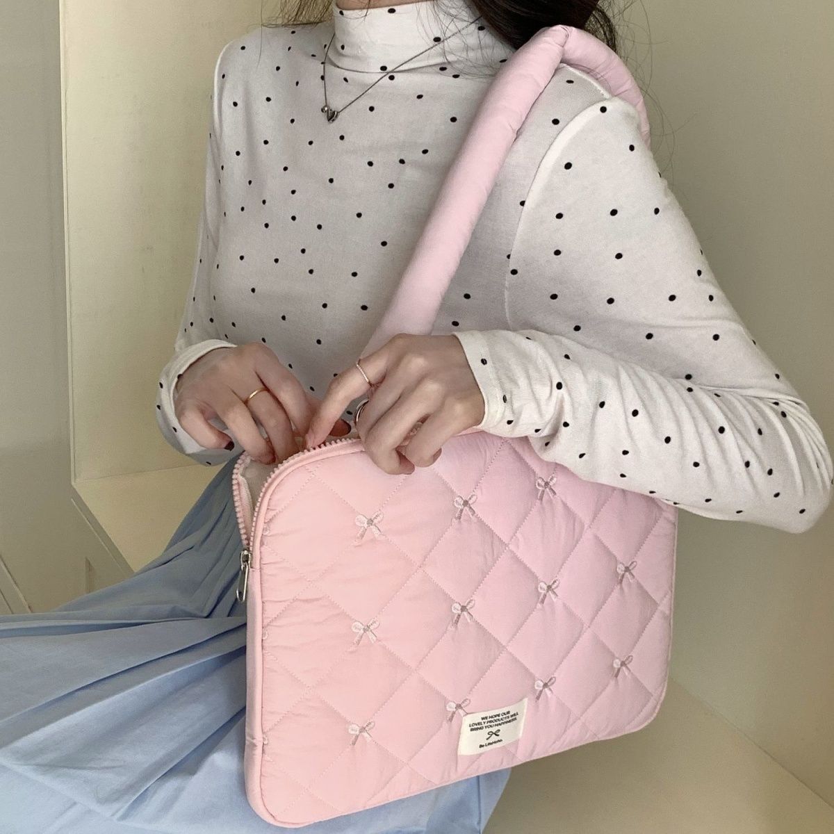 New INS-style shoulder bag, sweet and versatile laptop bag